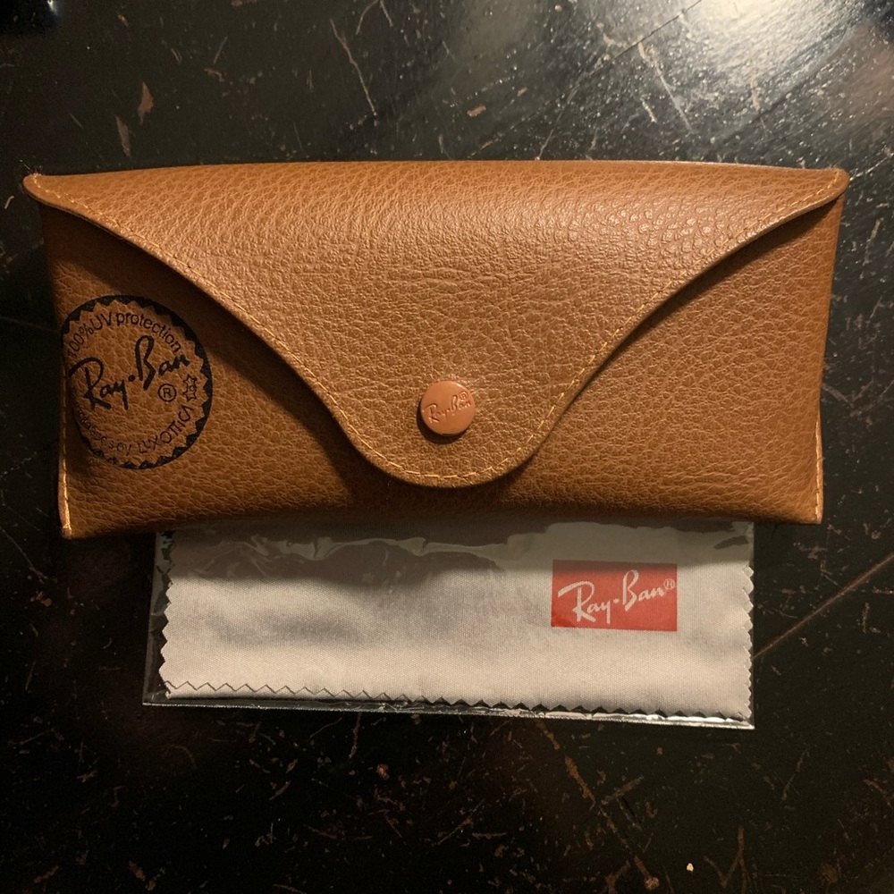Ray ban case